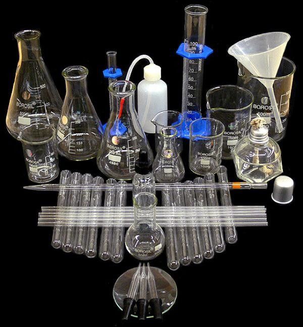 Acidic Materials Lab Glass Bottles , Science Lab Glasses Low Thermal