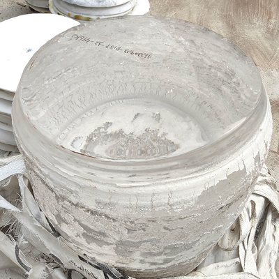 High Purity 99.99% Quartz Raw Material Quartz Weight High Temperature Resistance 1200℃