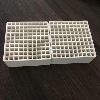 Industrial Ceramic Alumina Plate With Hole Density 99% Al2O3 Alumina Ceramic Custom Polishing