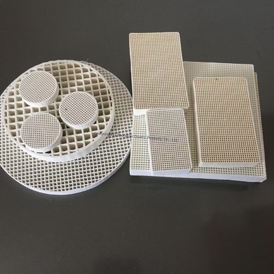 Industrial Ceramic Alumina Plate With Hole Density 99% Al2O3 Alumina Ceramic Custom Polishing